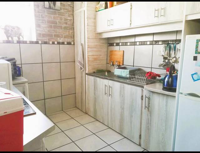BUSINESS FOR SALE IN BOKSBURG